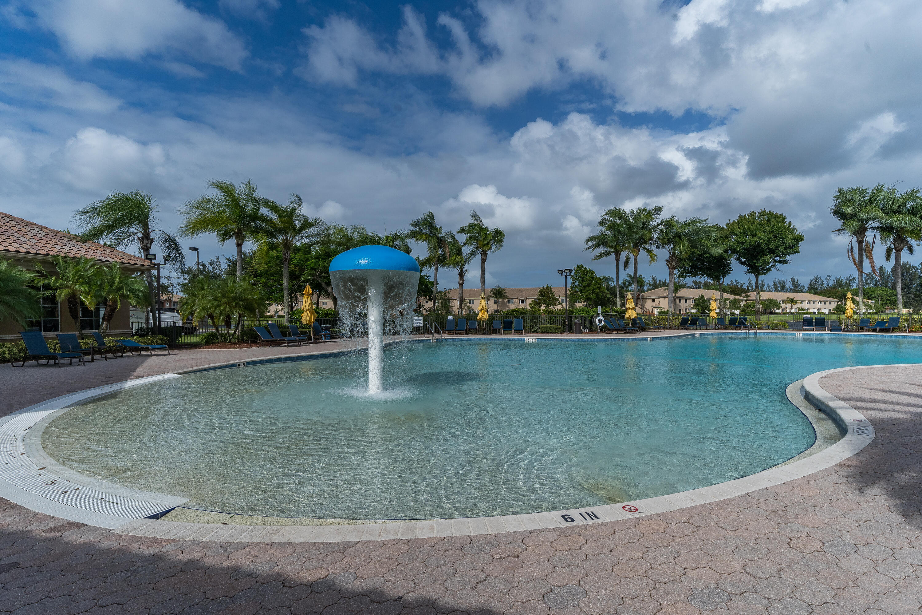 LIBERTY ISLES - Residential Lease