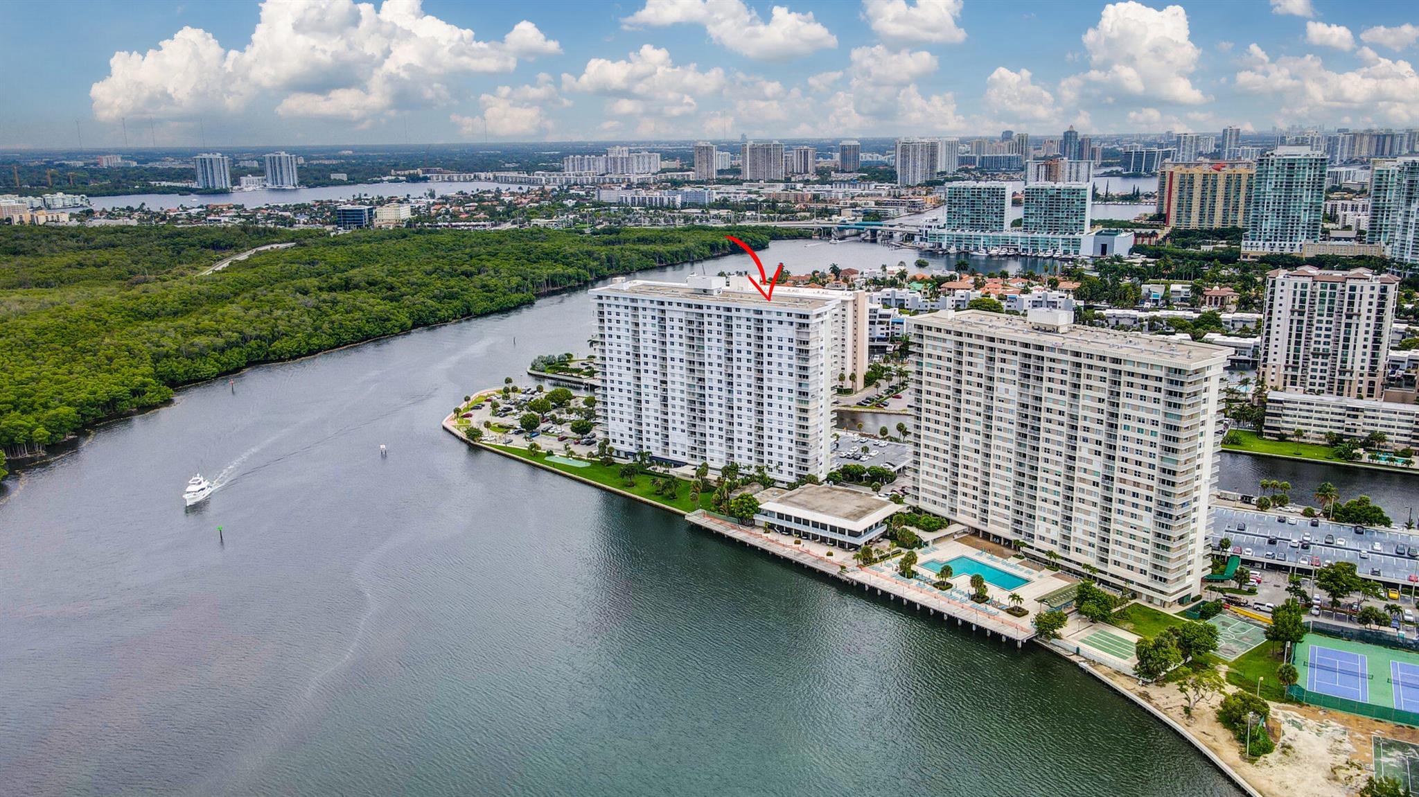 ARLEN HOUSE WEST CONDO - Residential Lease
