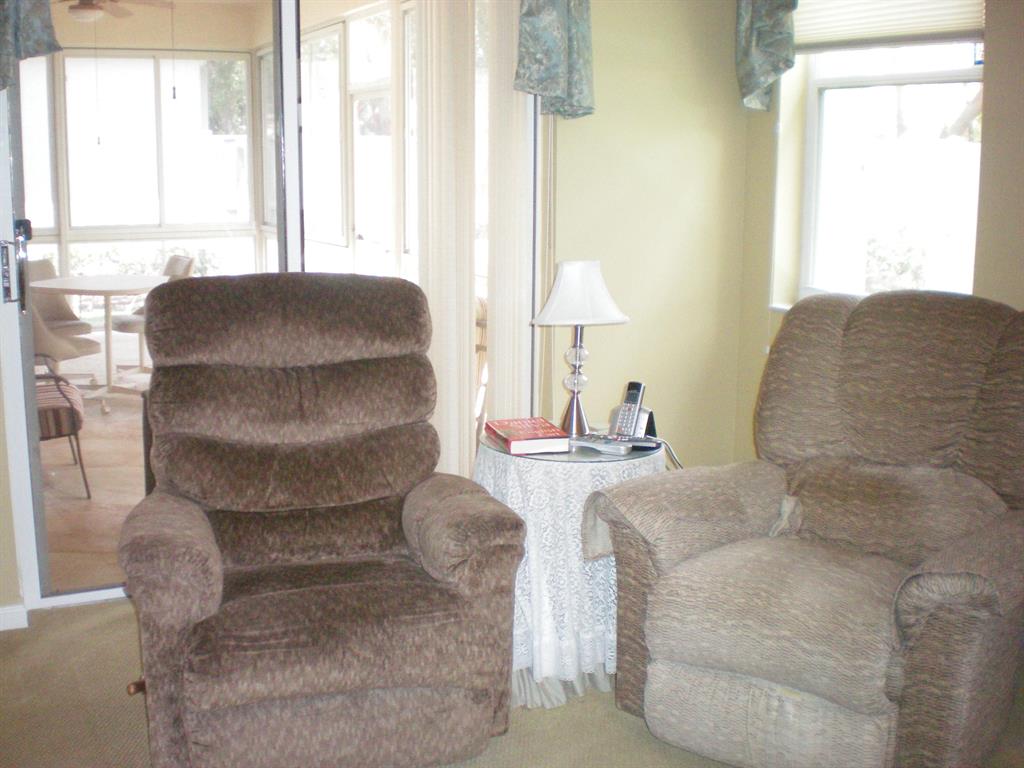 PALM ISLES WEST - Residential