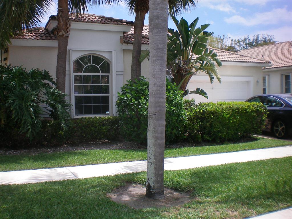 PALM ISLES WEST - Residential