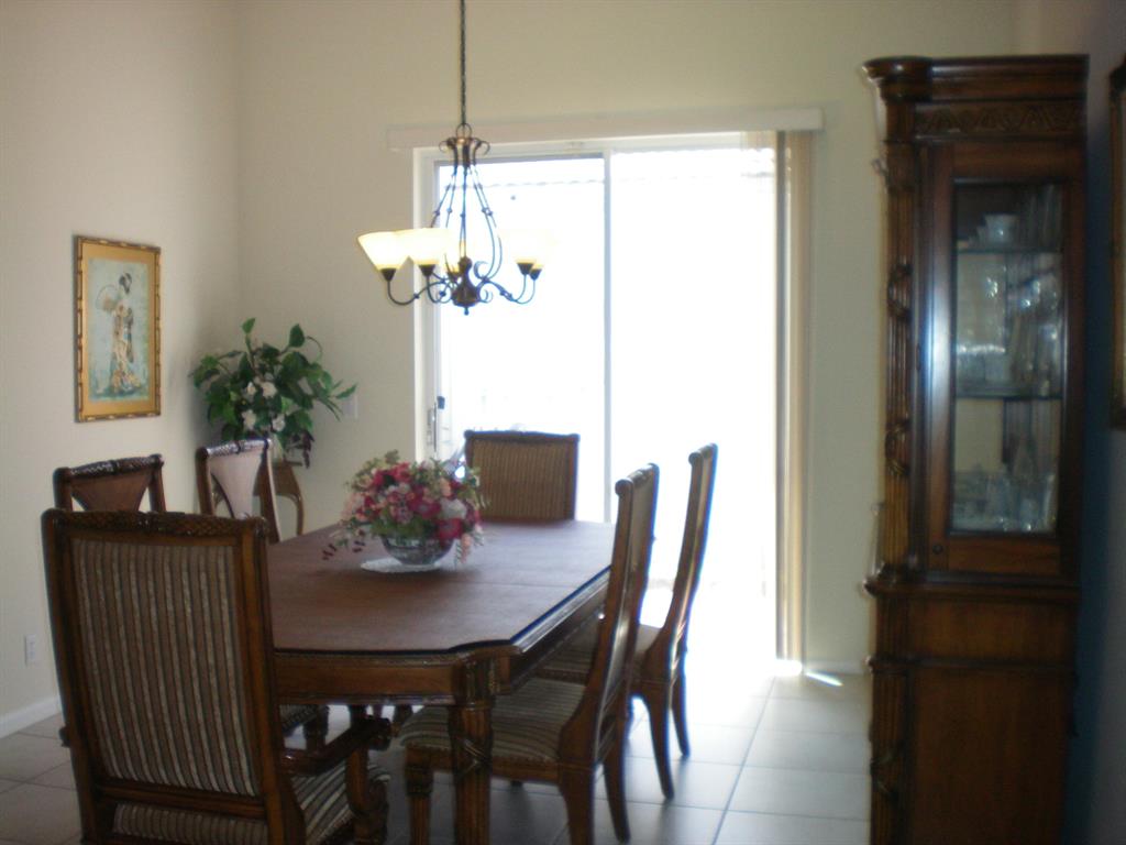 PALM ISLES WEST - Residential