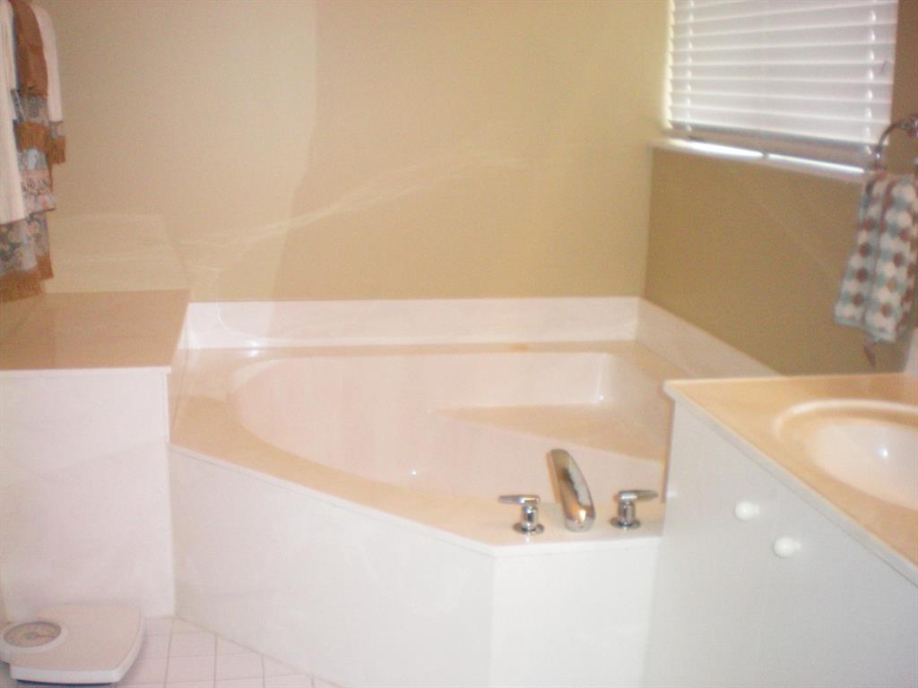 PALM ISLES WEST - Residential