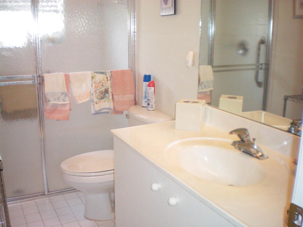 PALM ISLES WEST - Residential