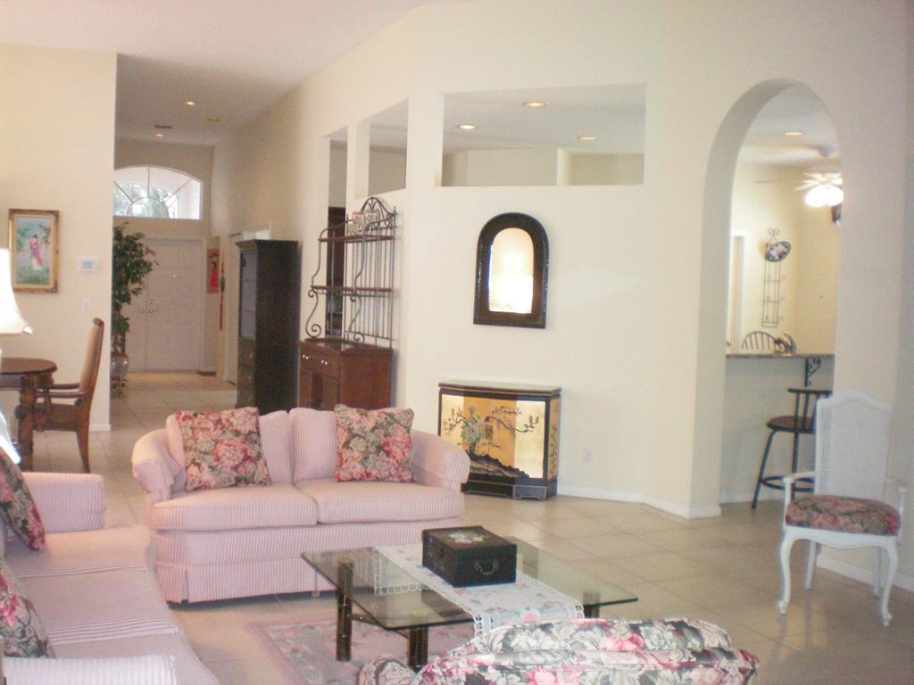 PALM ISLES WEST - Residential