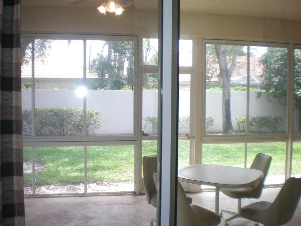 PALM ISLES WEST - Residential