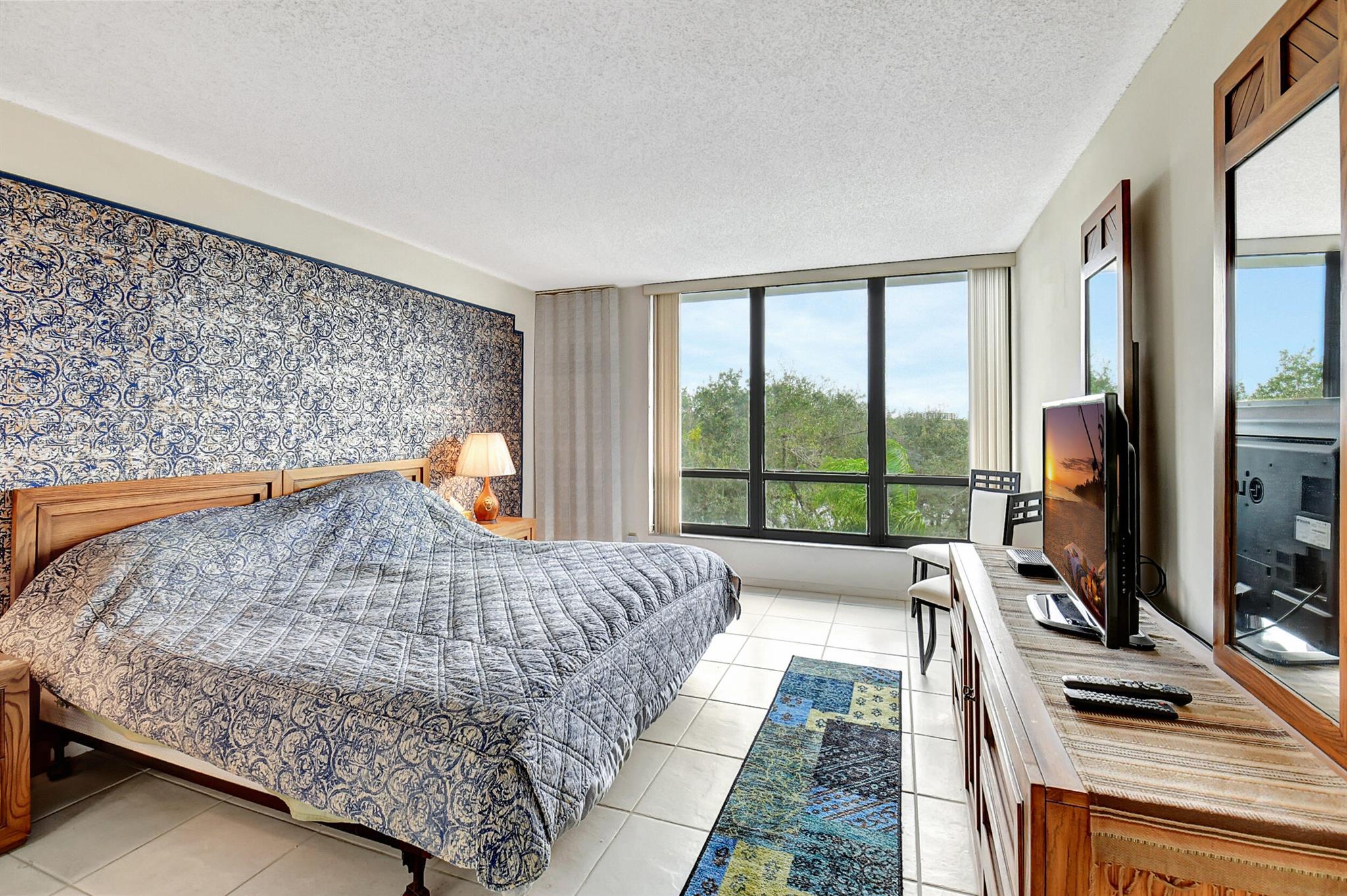 Lakewood Midrises - Residential