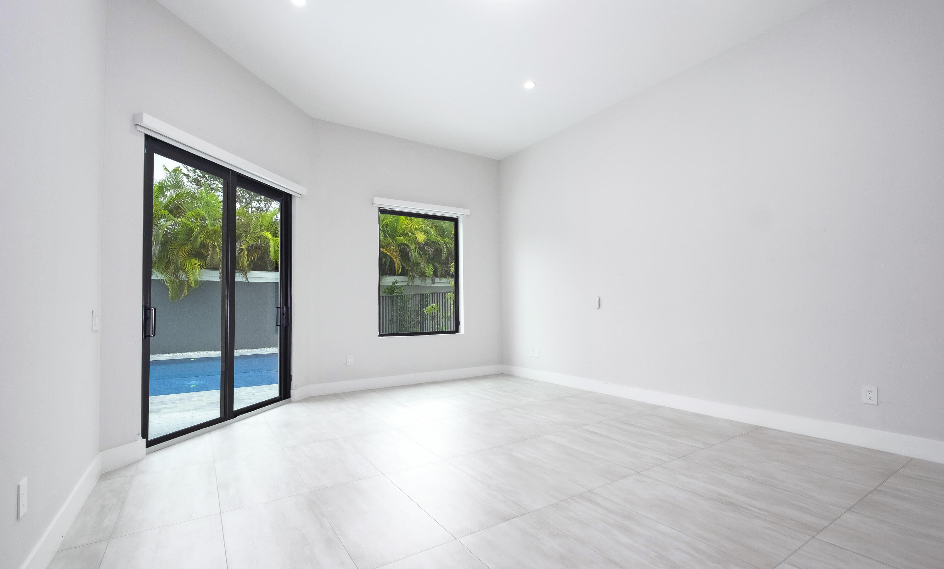 PRESERVE AT EMERALD HILLS - Residential Lease