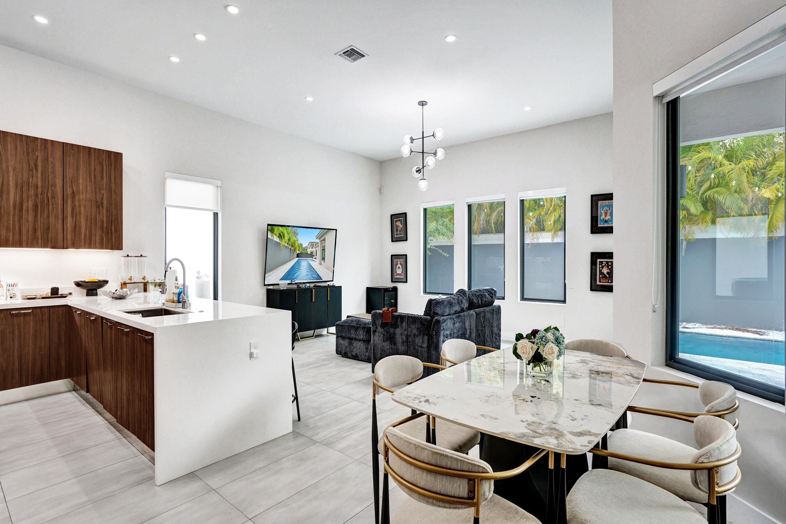 PRESERVE AT EMERALD HILLS - Residential Lease