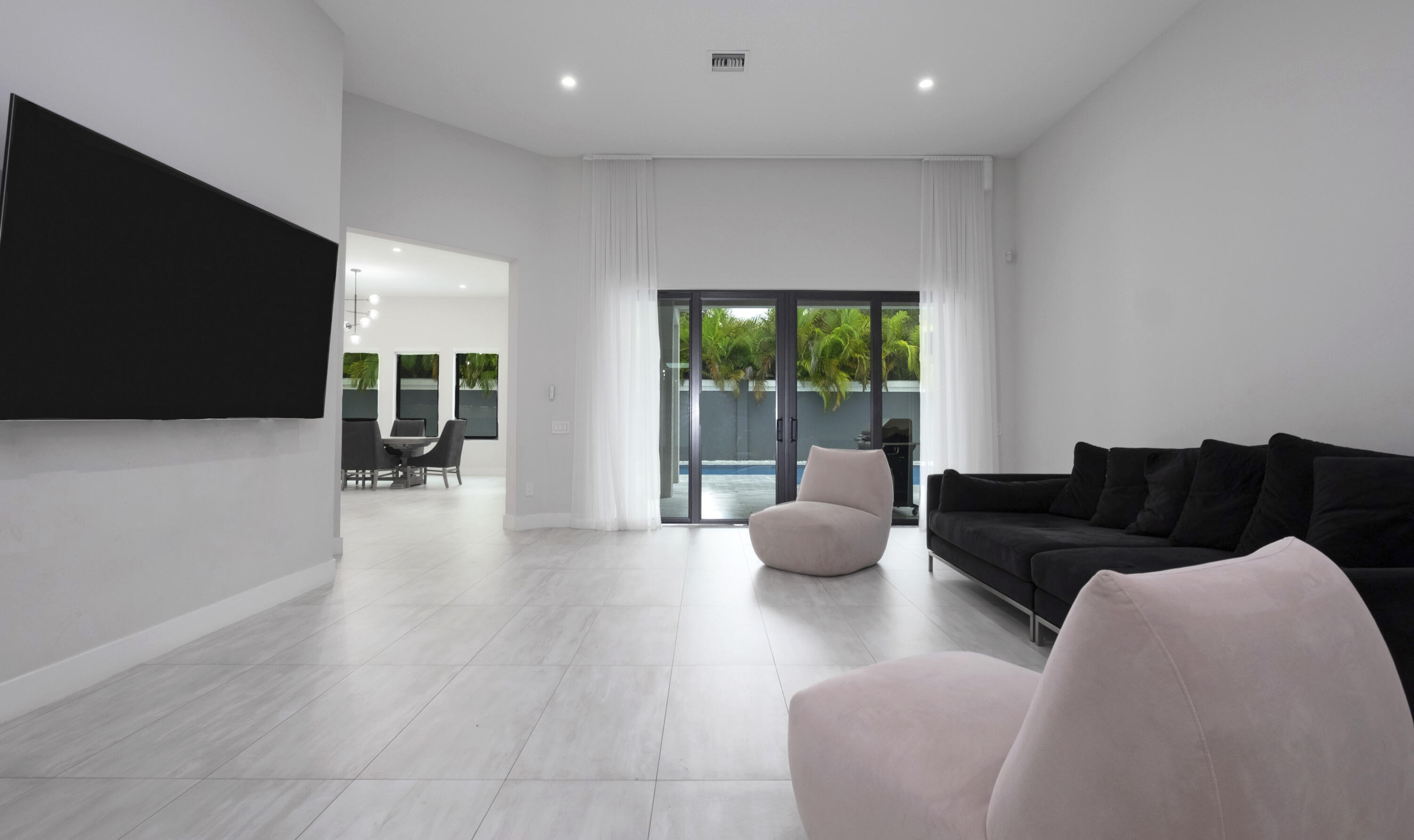 PRESERVE AT EMERALD HILLS - Residential Lease