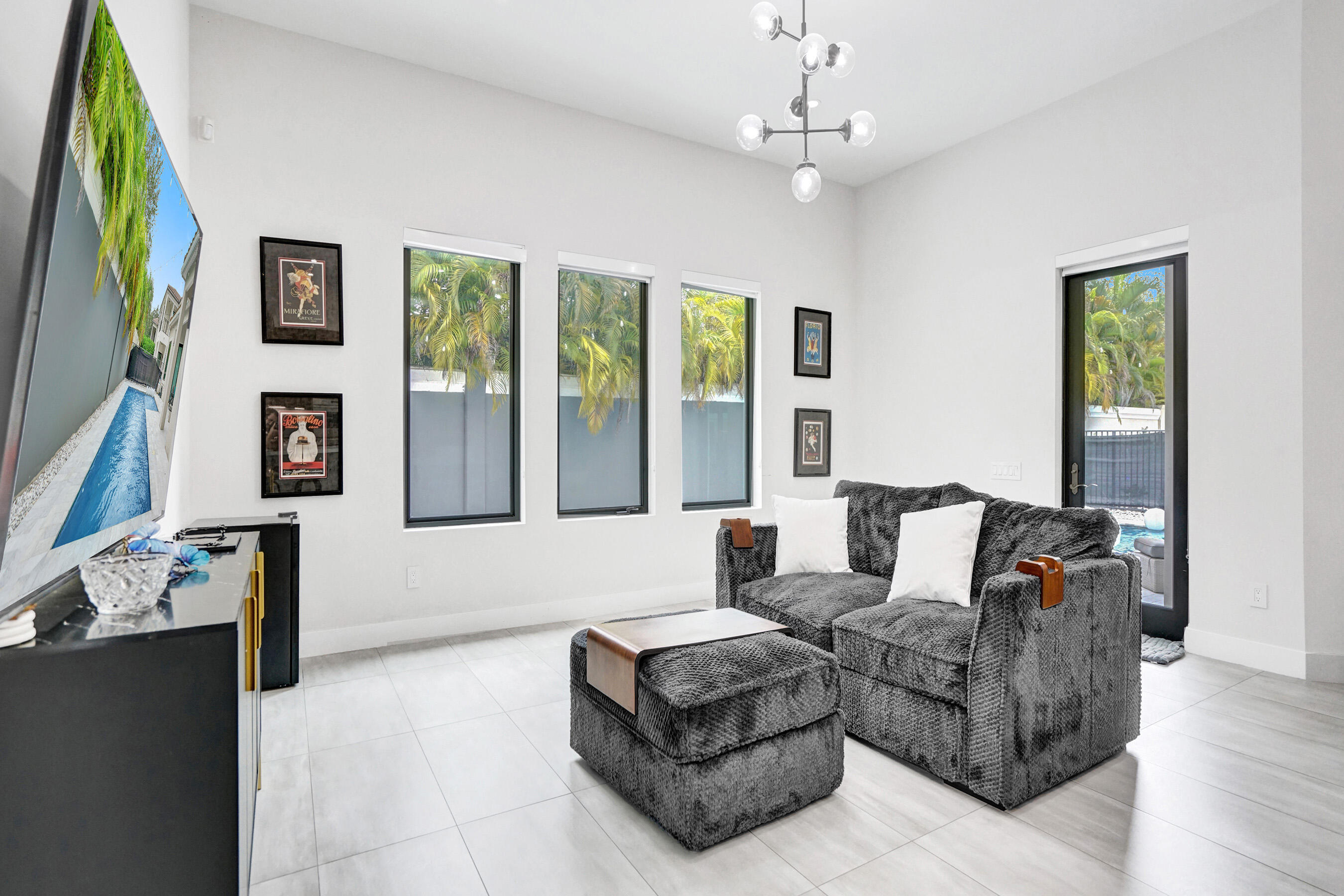 PRESERVE AT EMERALD HILLS - Residential Lease