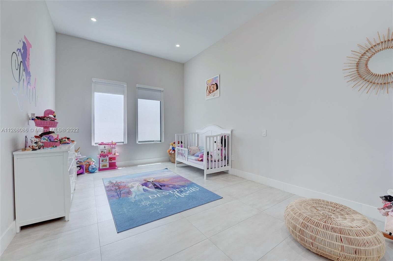 PRESERVE AT EMERALD HILLS - Residential Lease