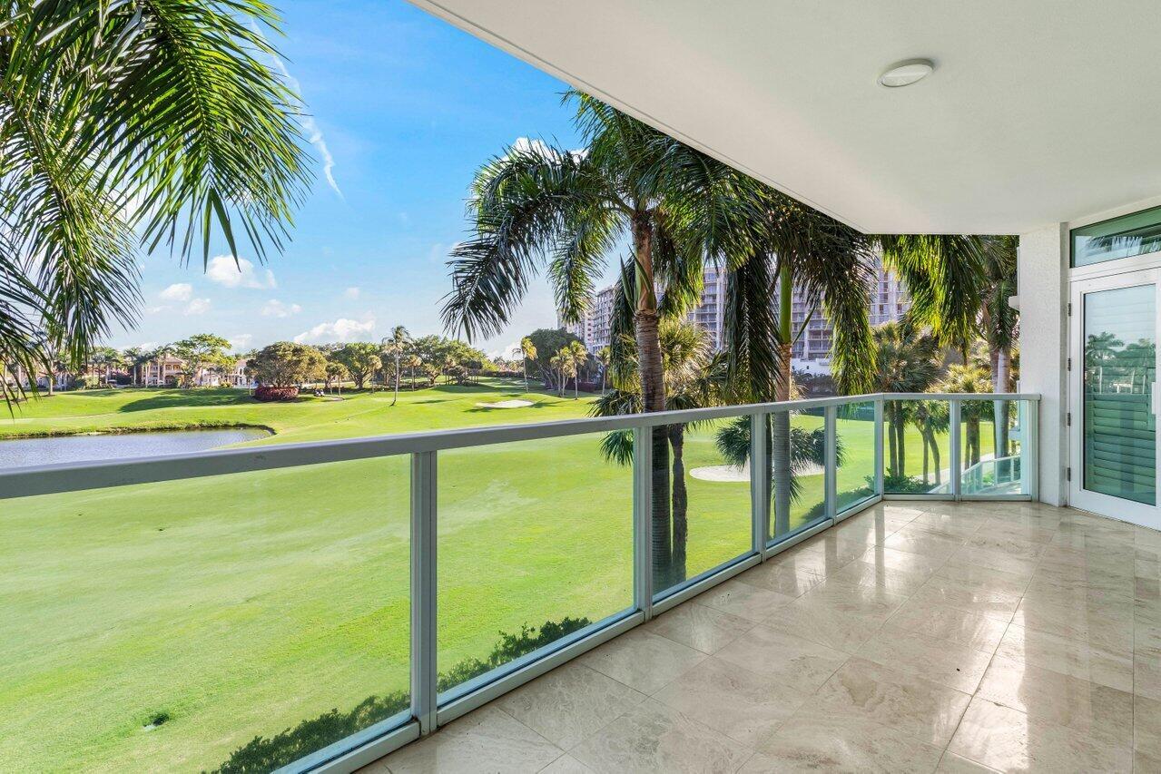 550 SE Mizner Boulevard B204