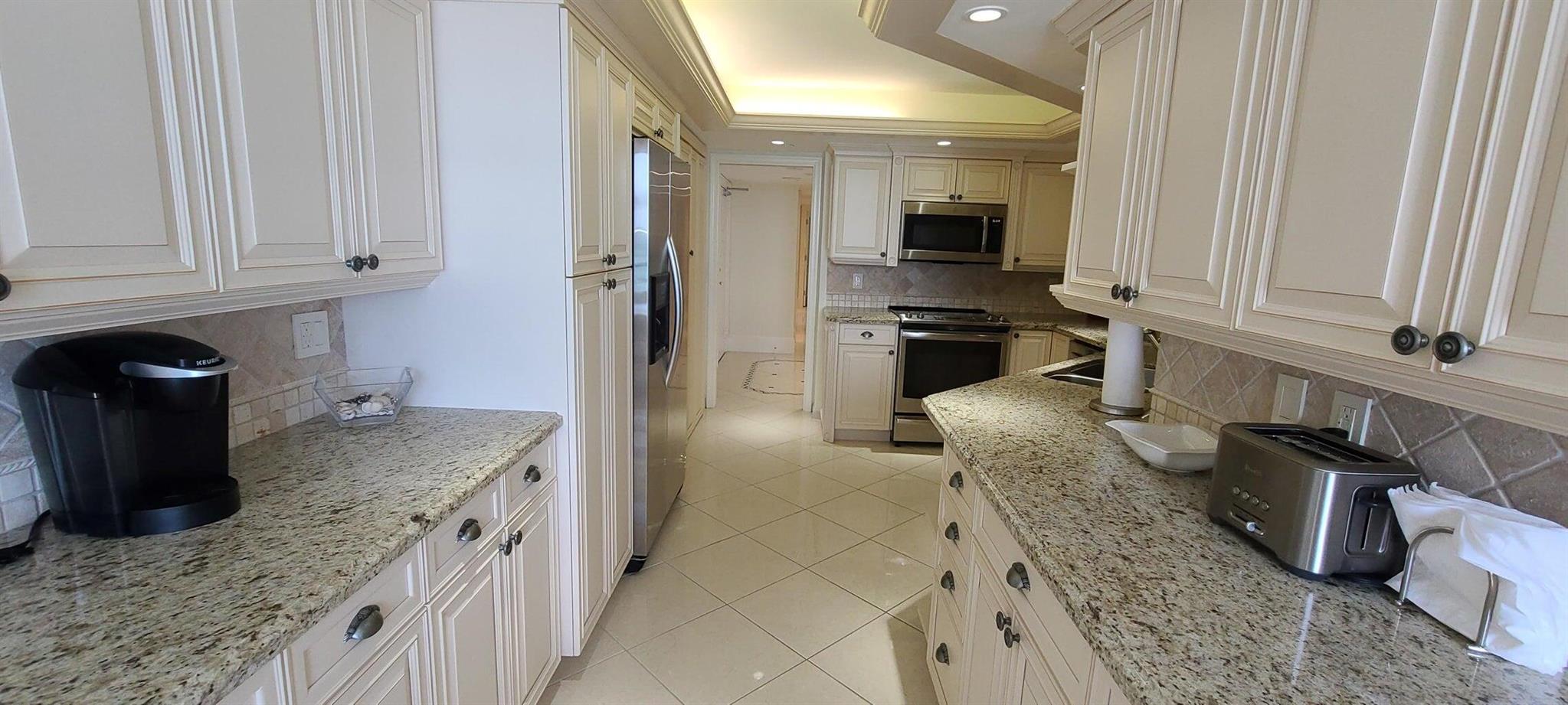 THIRTY FIVE SIXTY CONDO - Residential Lease