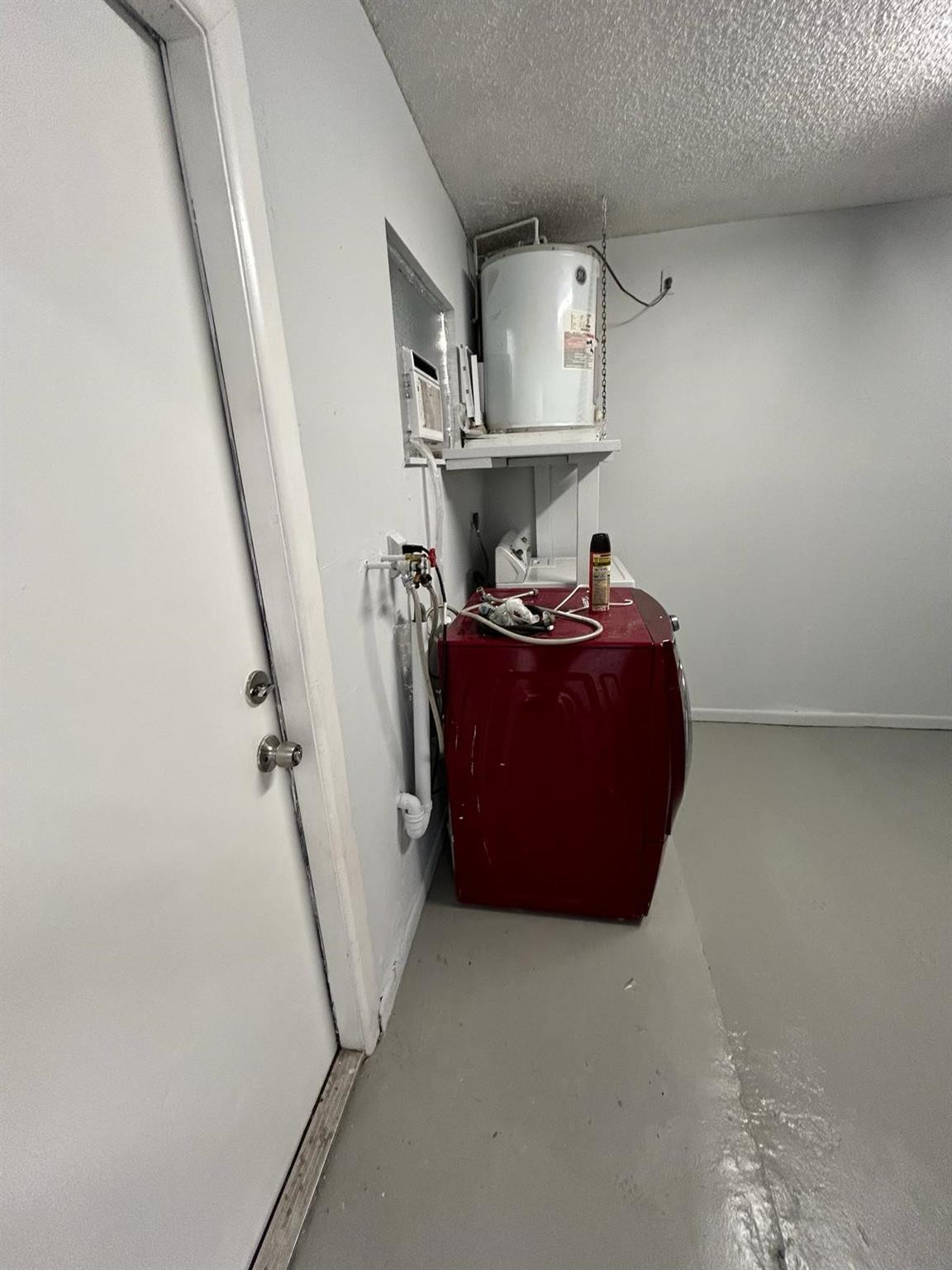 ROHAN ACRES REPLAT LOTS 7 - Residential Lease