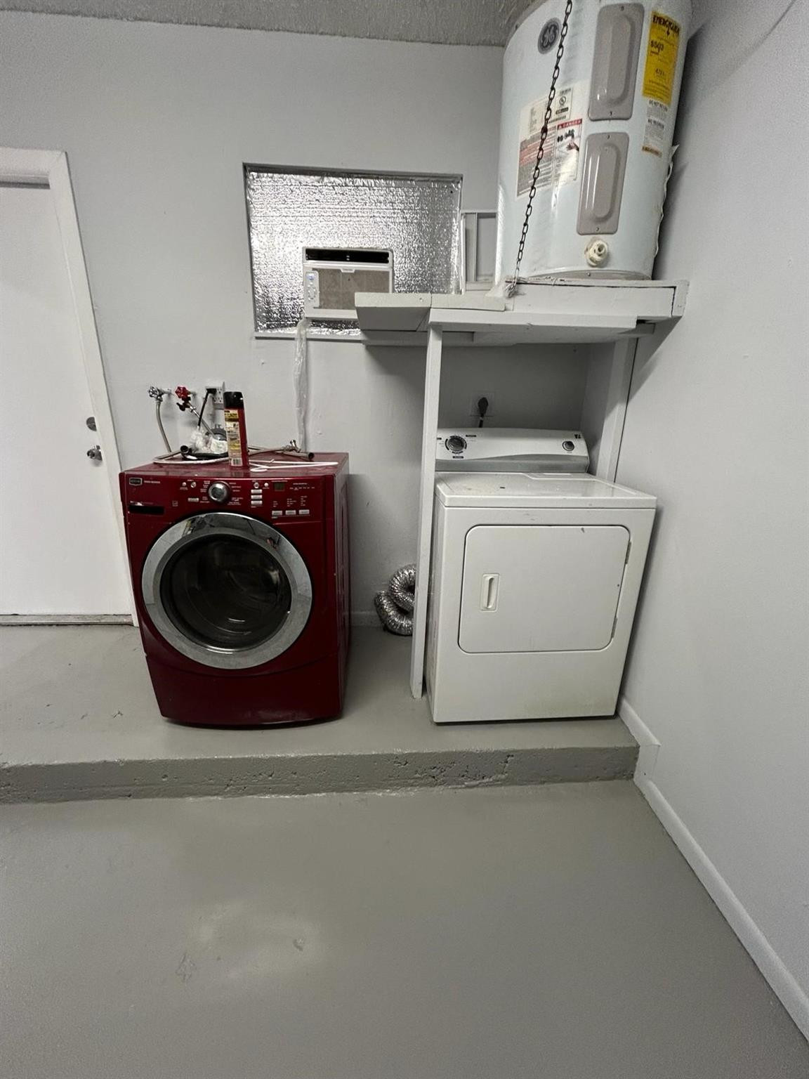 ROHAN ACRES REPLAT LOTS 7 - Residential Lease