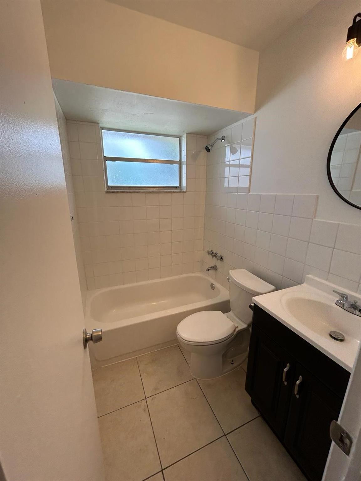 ROHAN ACRES REPLAT LOTS 7 - Residential Lease