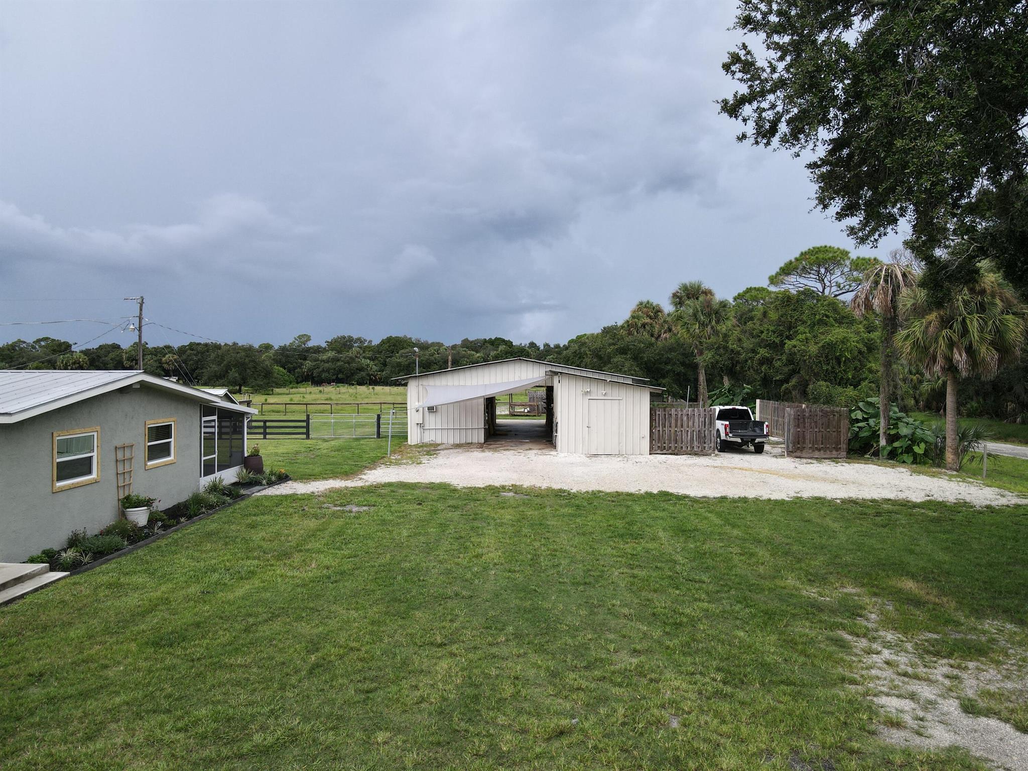 OAK HAMMOCK - Residential