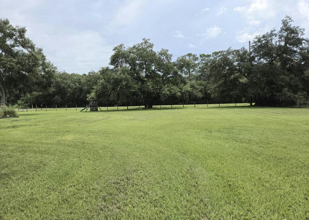 OAK HAMMOCK - Residential