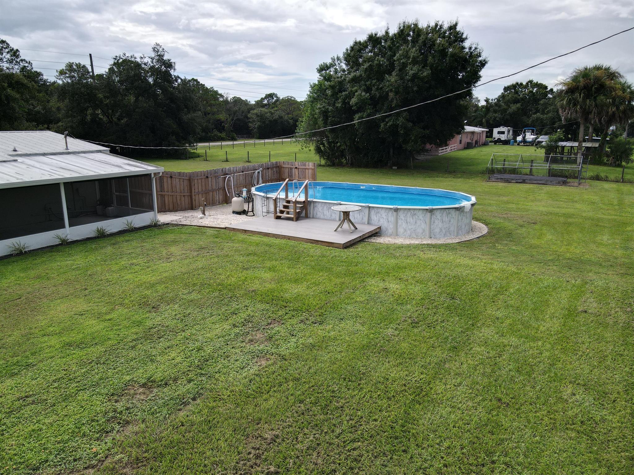 OAK HAMMOCK - Residential