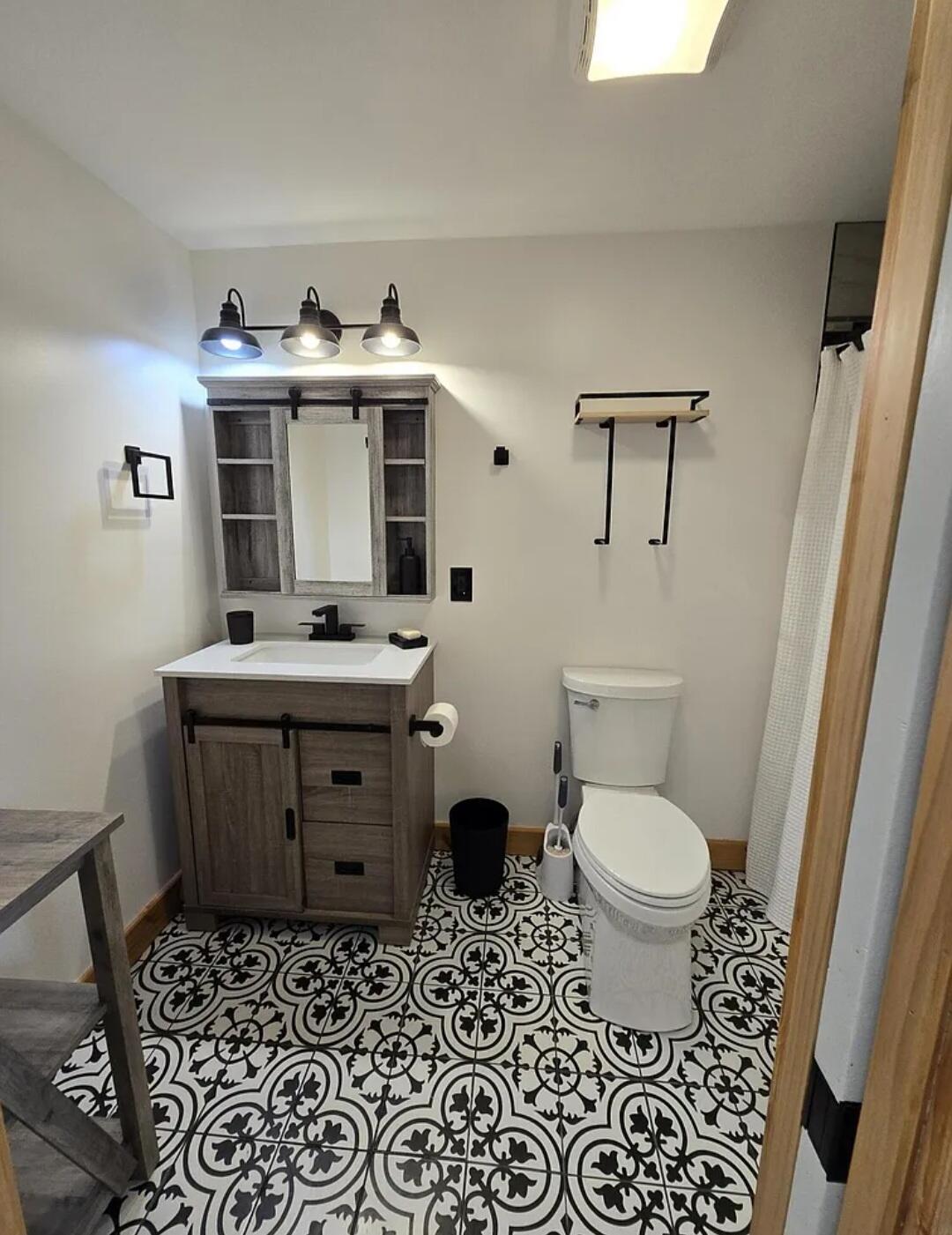OAK HAMMOCK - Residential