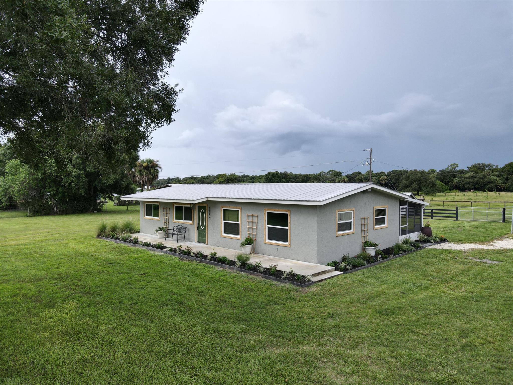 OAK HAMMOCK - Residential