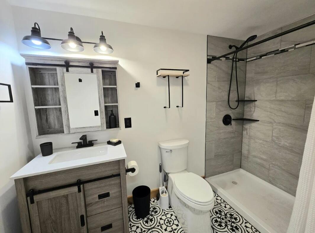 OAK HAMMOCK - Residential