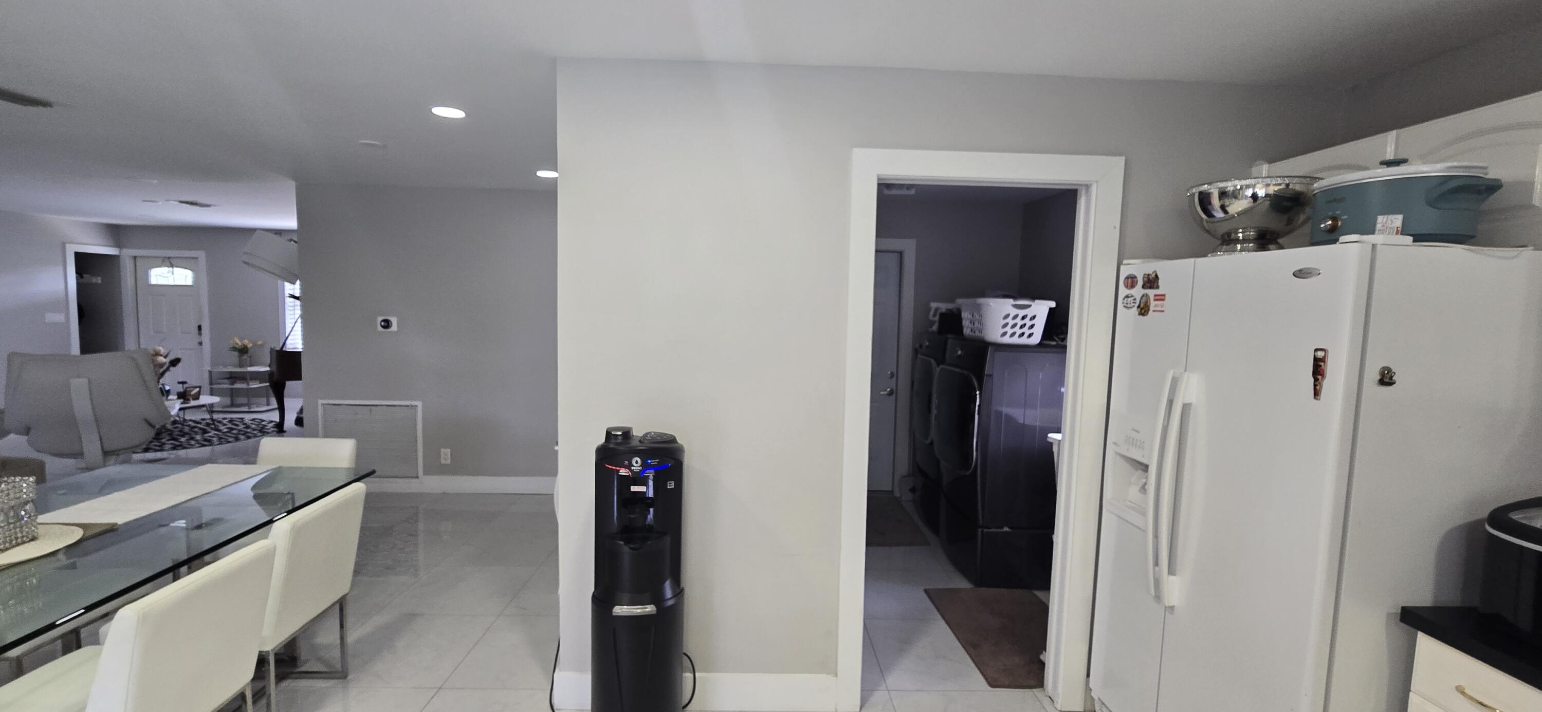 SHADOW WOOD - Residential Lease