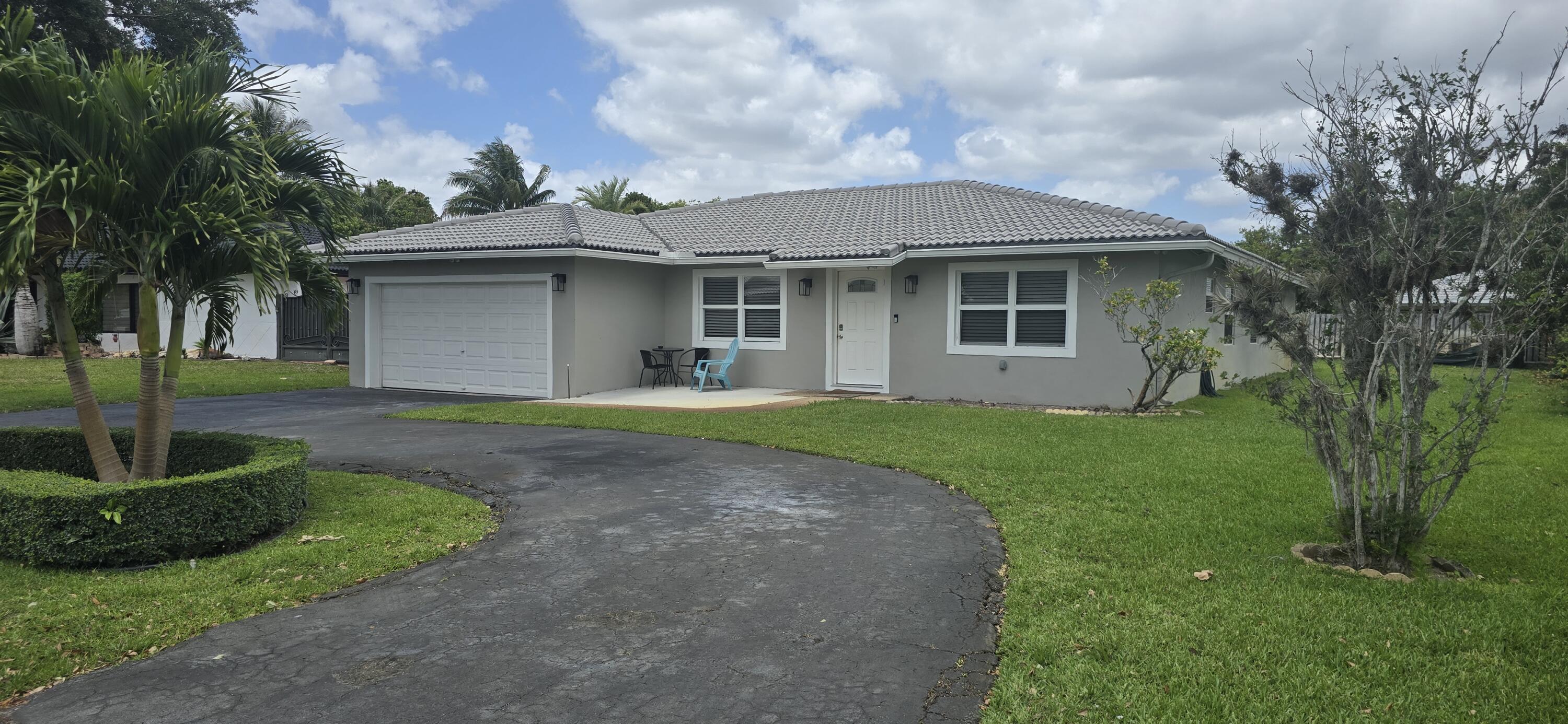 SHADOW WOOD - Residential Lease