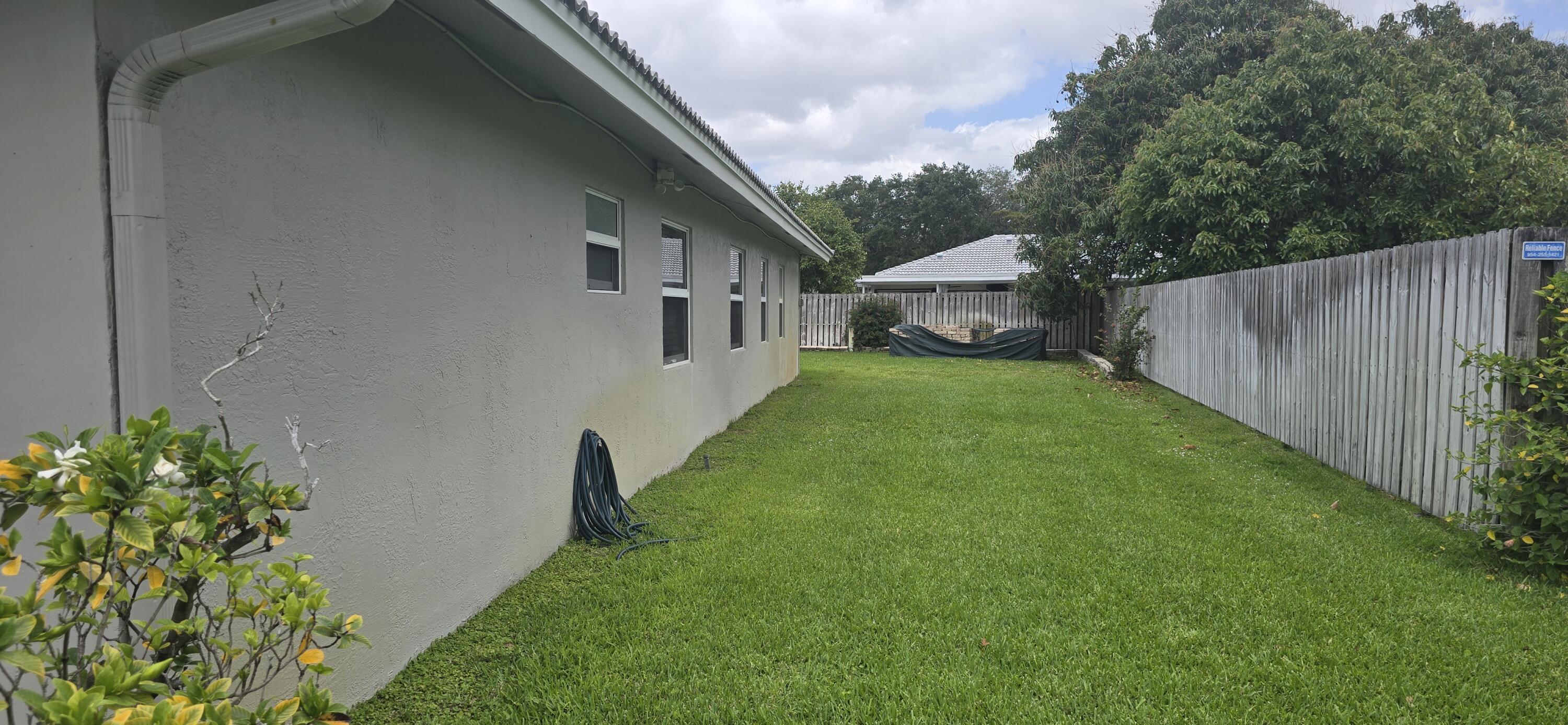 SHADOW WOOD - Residential Lease