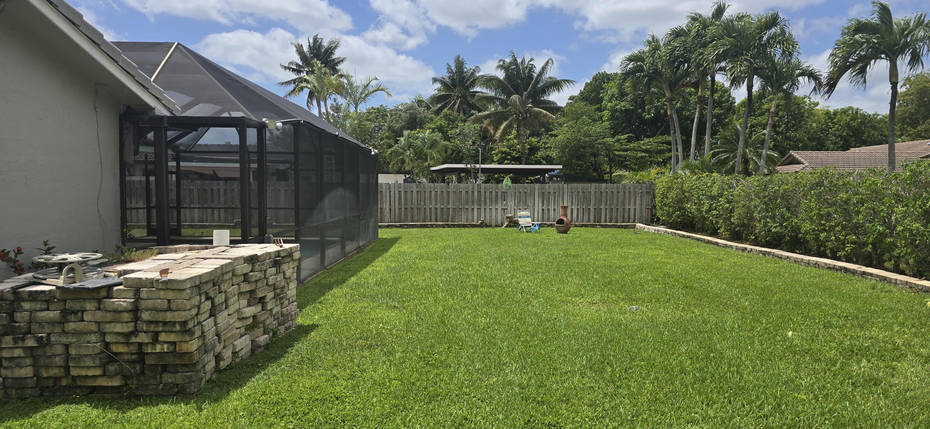 SHADOW WOOD - Residential Lease