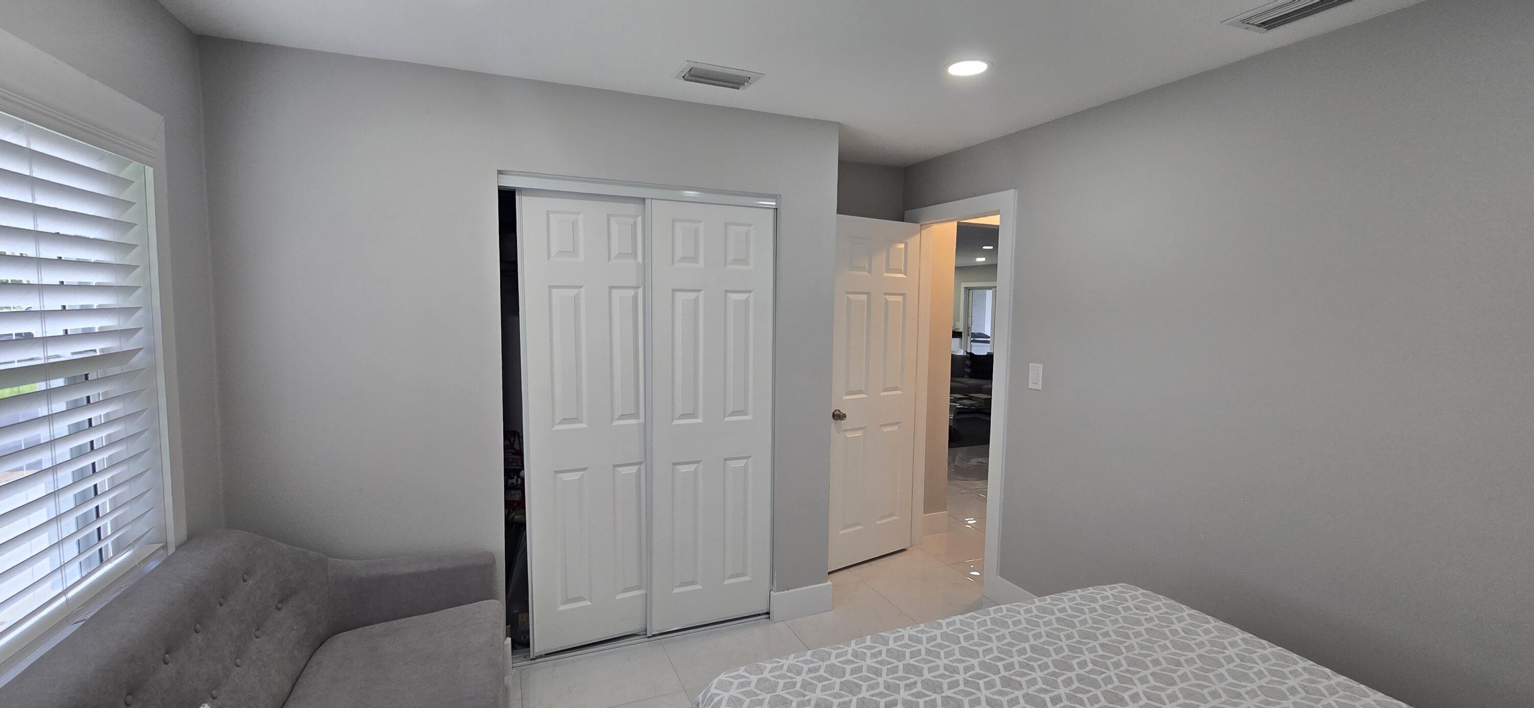 SHADOW WOOD - Residential Lease