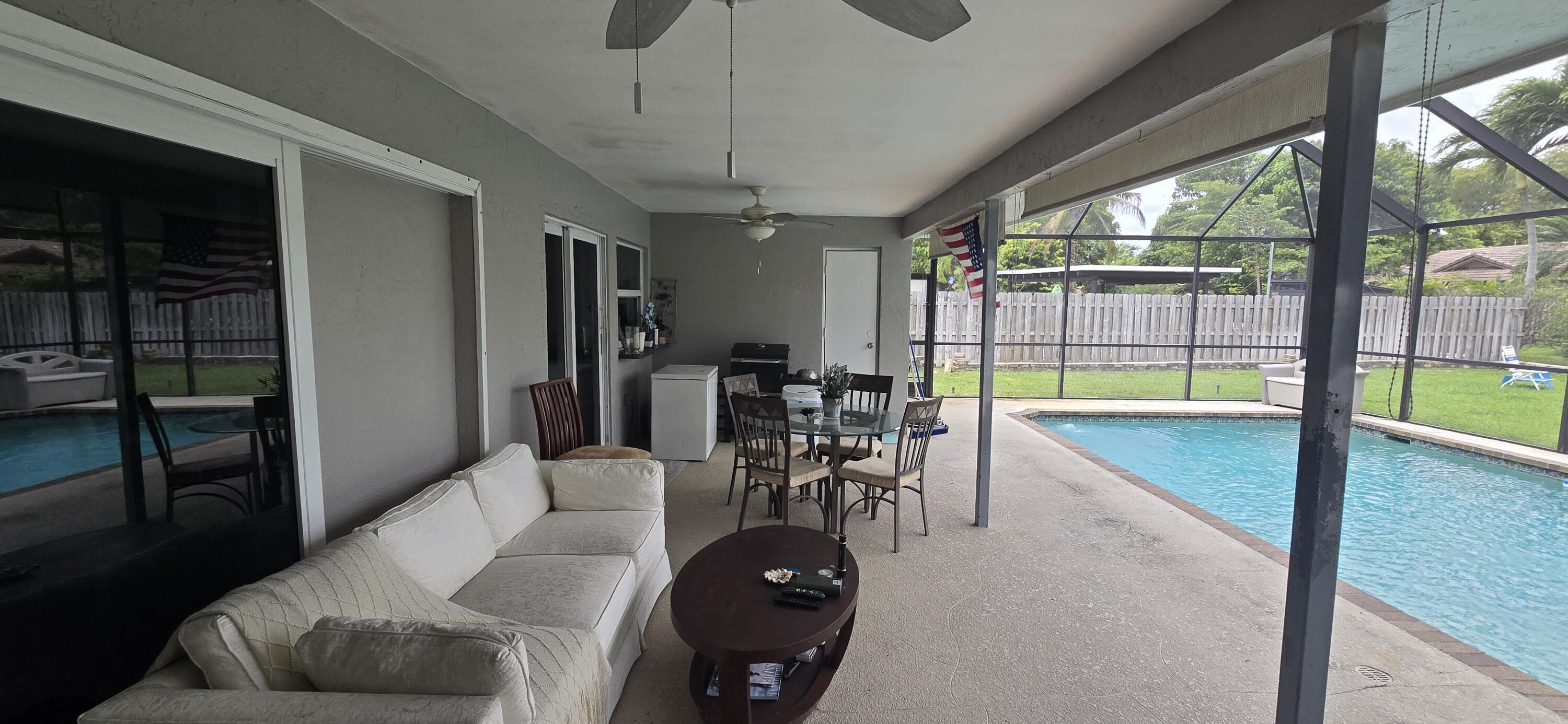 SHADOW WOOD - Residential Lease