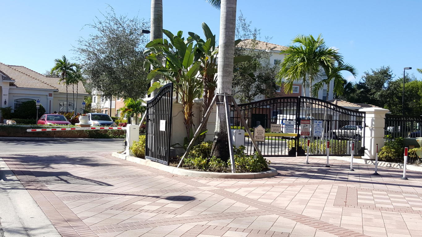 MEZZANO CONDO - Residential Lease