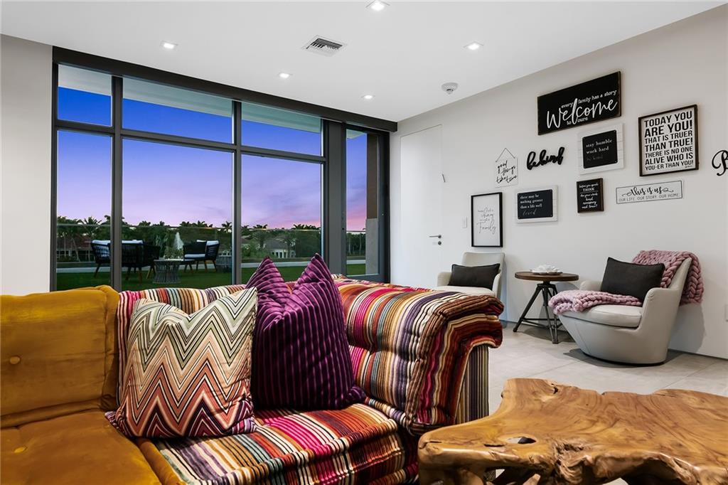 Hawks Landing - Residential