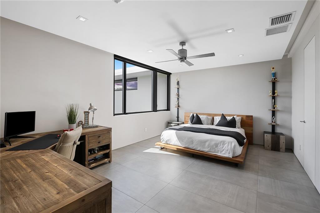 Hawks Landing - Residential