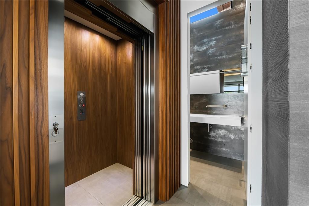 Hawks Landing - Residential