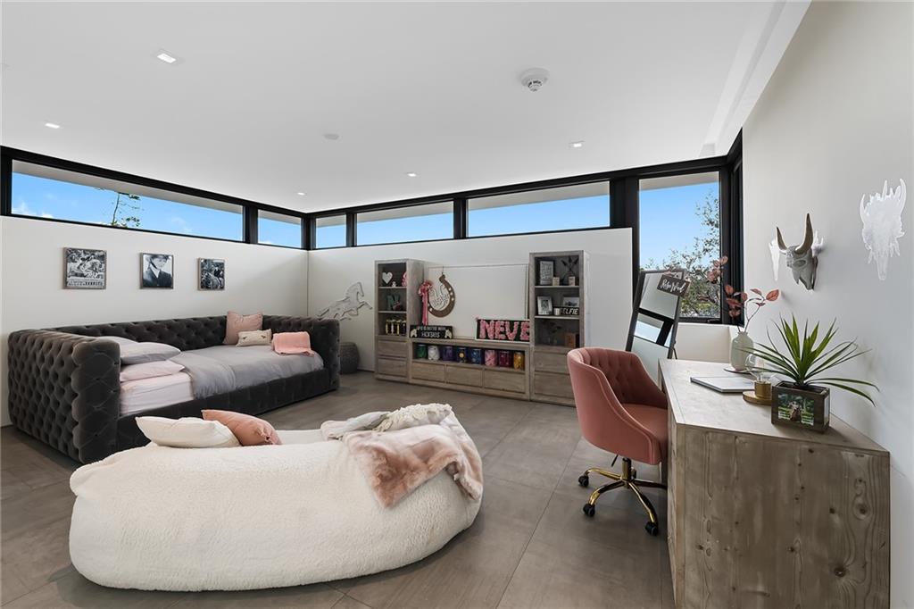 Hawks Landing - Residential