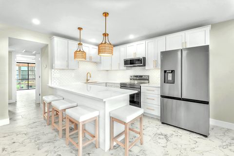 2929 SE Ocean Boulevard E4 Stuart FL 34996