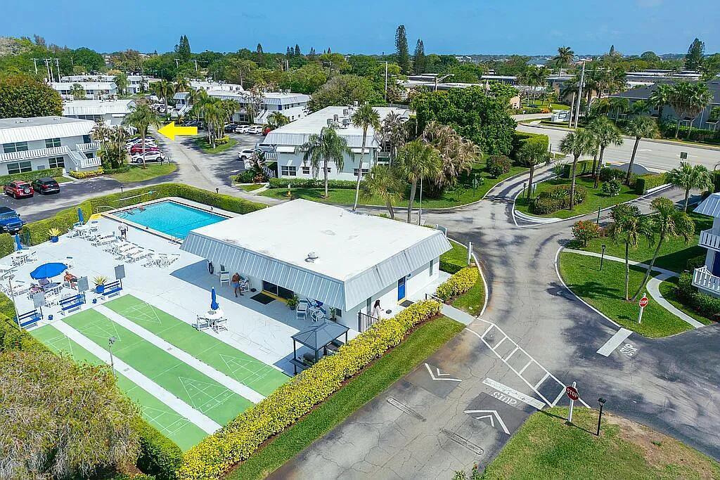 CEDAR POINTE CONDO - Residential