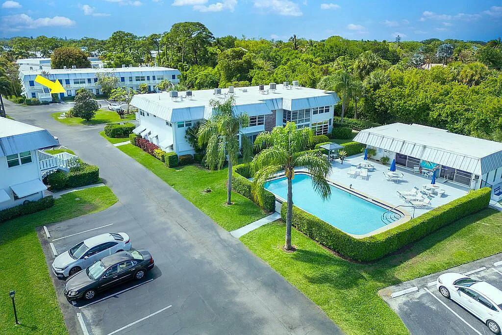 CEDAR POINTE CONDO - Residential