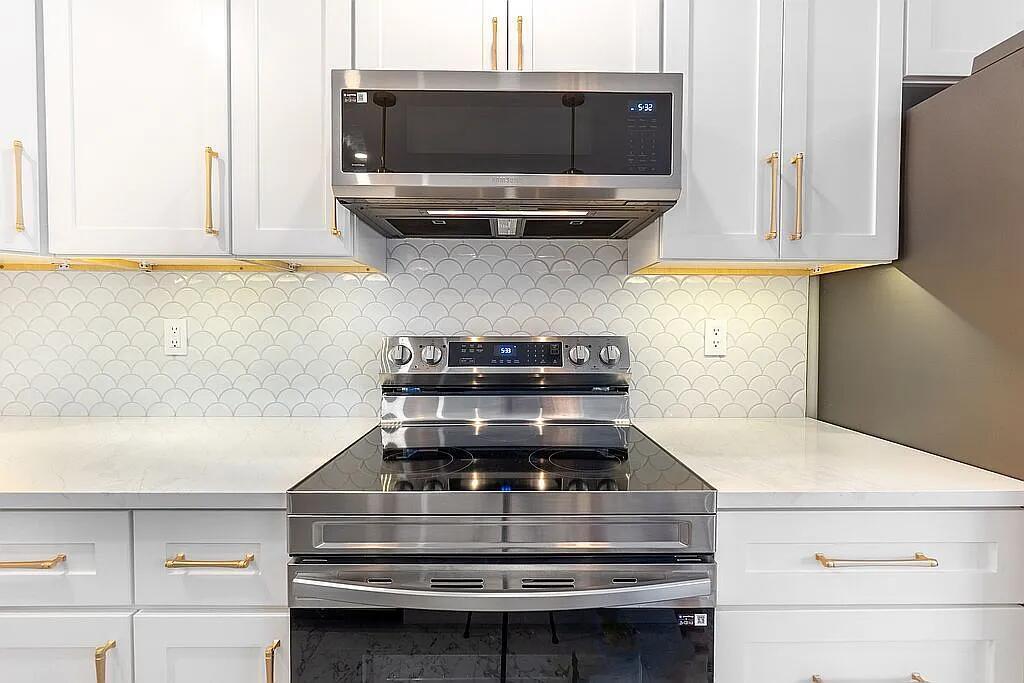 CEDAR POINTE CONDO - Residential