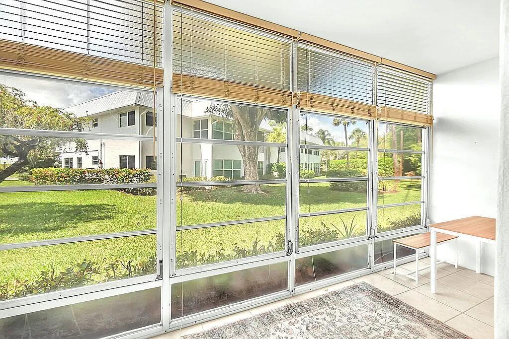 CEDAR POINTE CONDO - Residential