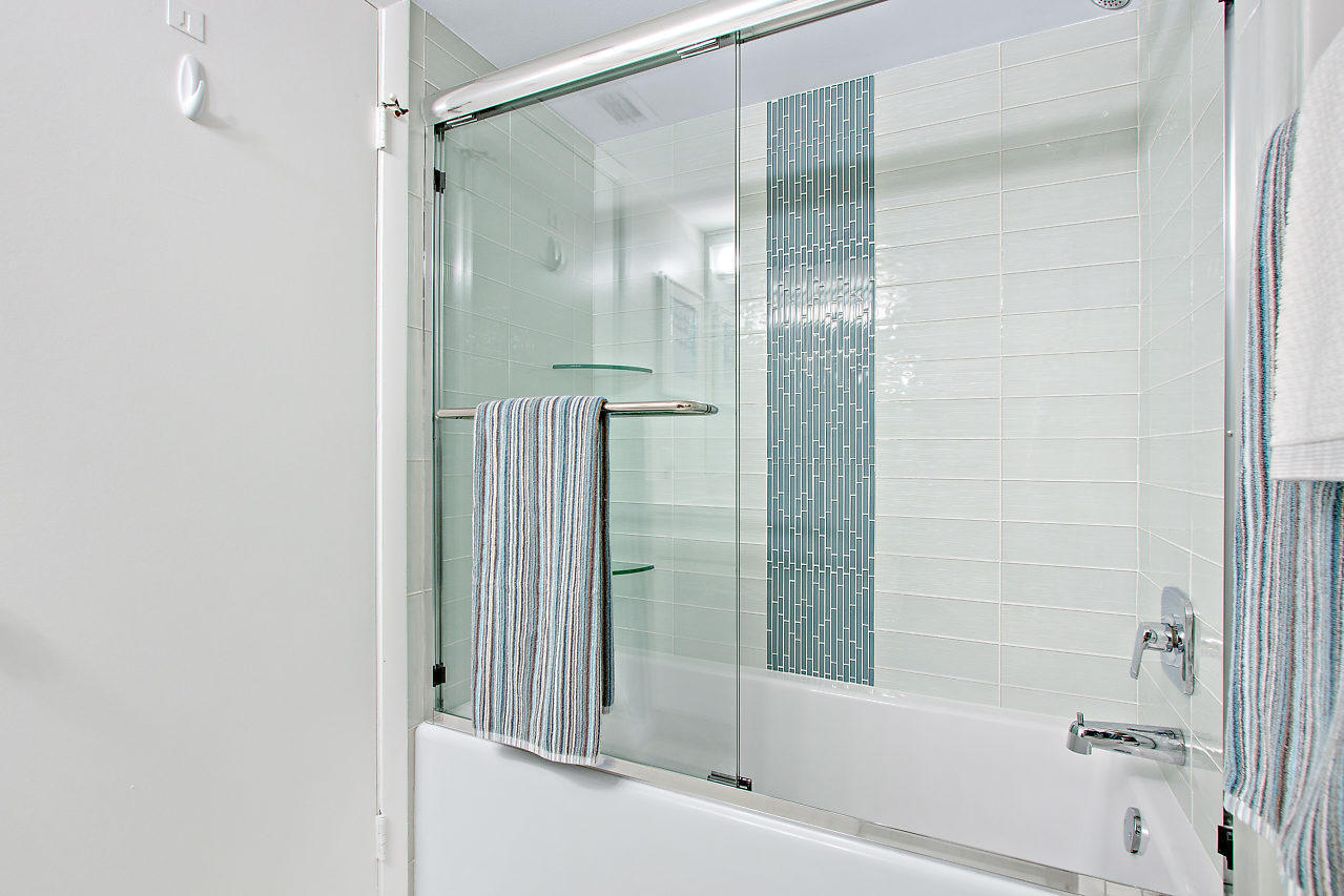 JUPITER BAY ONE THRU SIX CONDO - Residential Lease