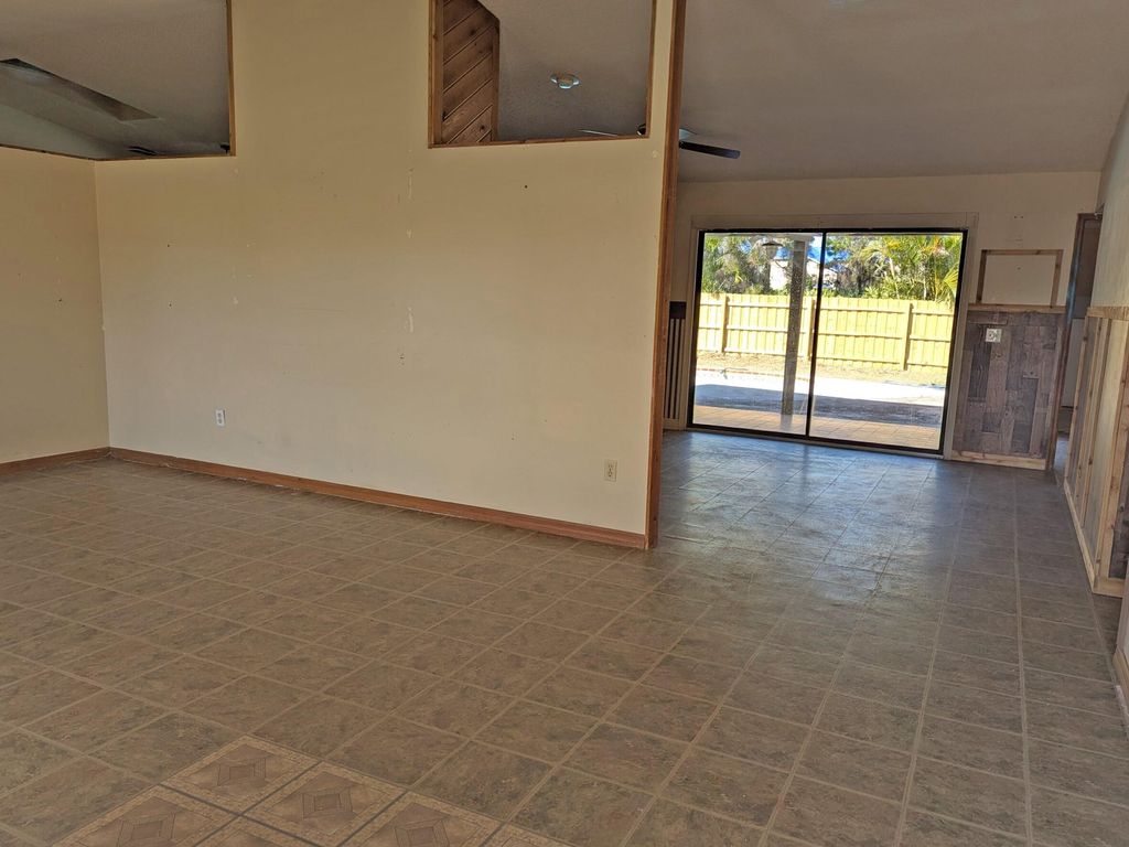 Photo of 5511 Paleo Pines Circle, Fort Pierce, FL 34951 (MLS # R11157556)