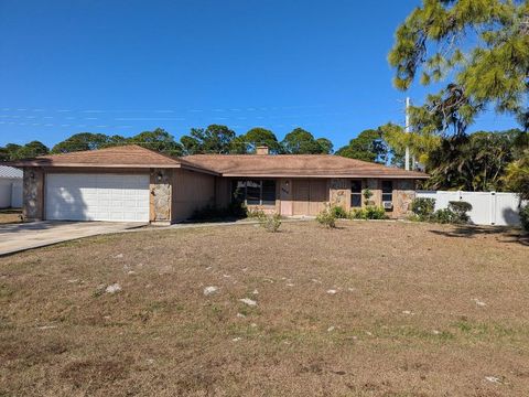 Homes with One Acre Plus in Florida's Treasure Coast 35 5511 Paleo Pines Circle Fort Pierce FL 34951