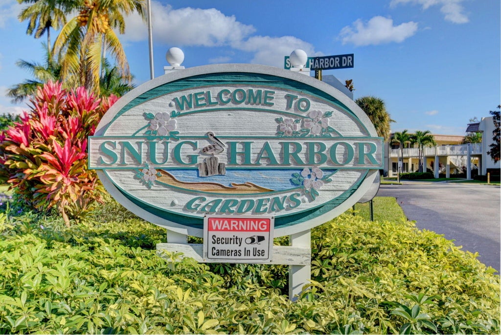 Photo of 640 Snug Harbor Drive #F11, Boynton Beach, FL 33435 (MLS # R11057275)