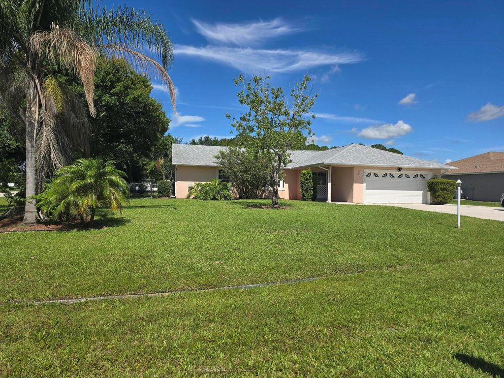 Photo of 5910 NW Bayou Court, Port St Lucie, FL 34986 (MLS # R11000283)