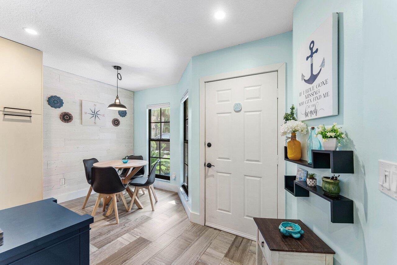 Properties | Stephanie Kaufman 18577 Woodstream Drive
