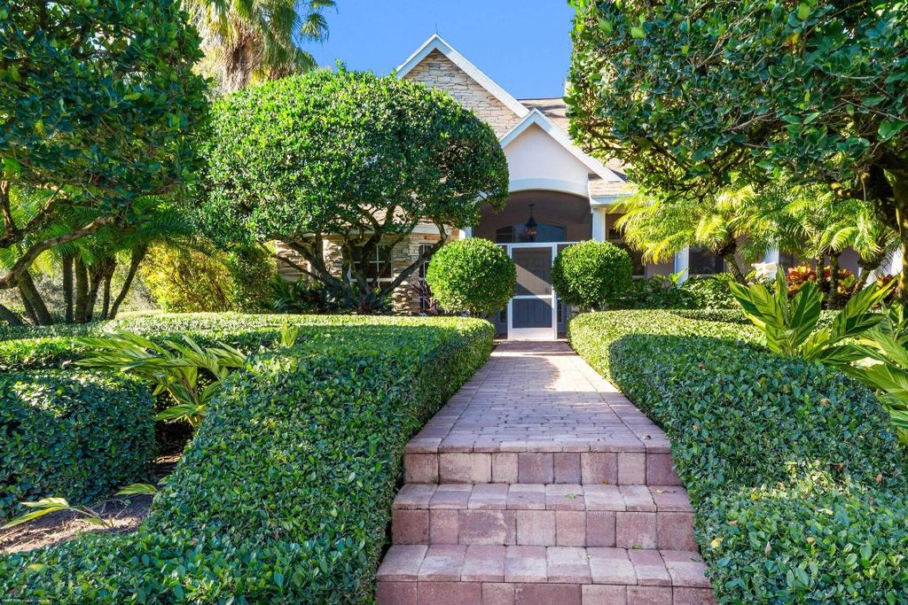 Photo of 4595 125th Avenue S, Wellington, FL 33414 (MLS # R11157172)