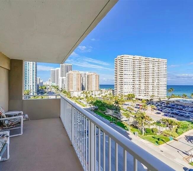 1985 S Ocean Drive 8p